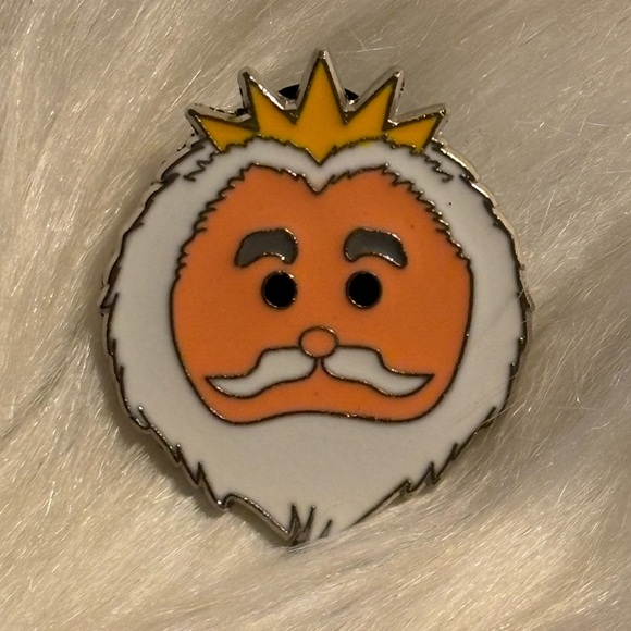 Disney trading pin - Picture 1 of 2